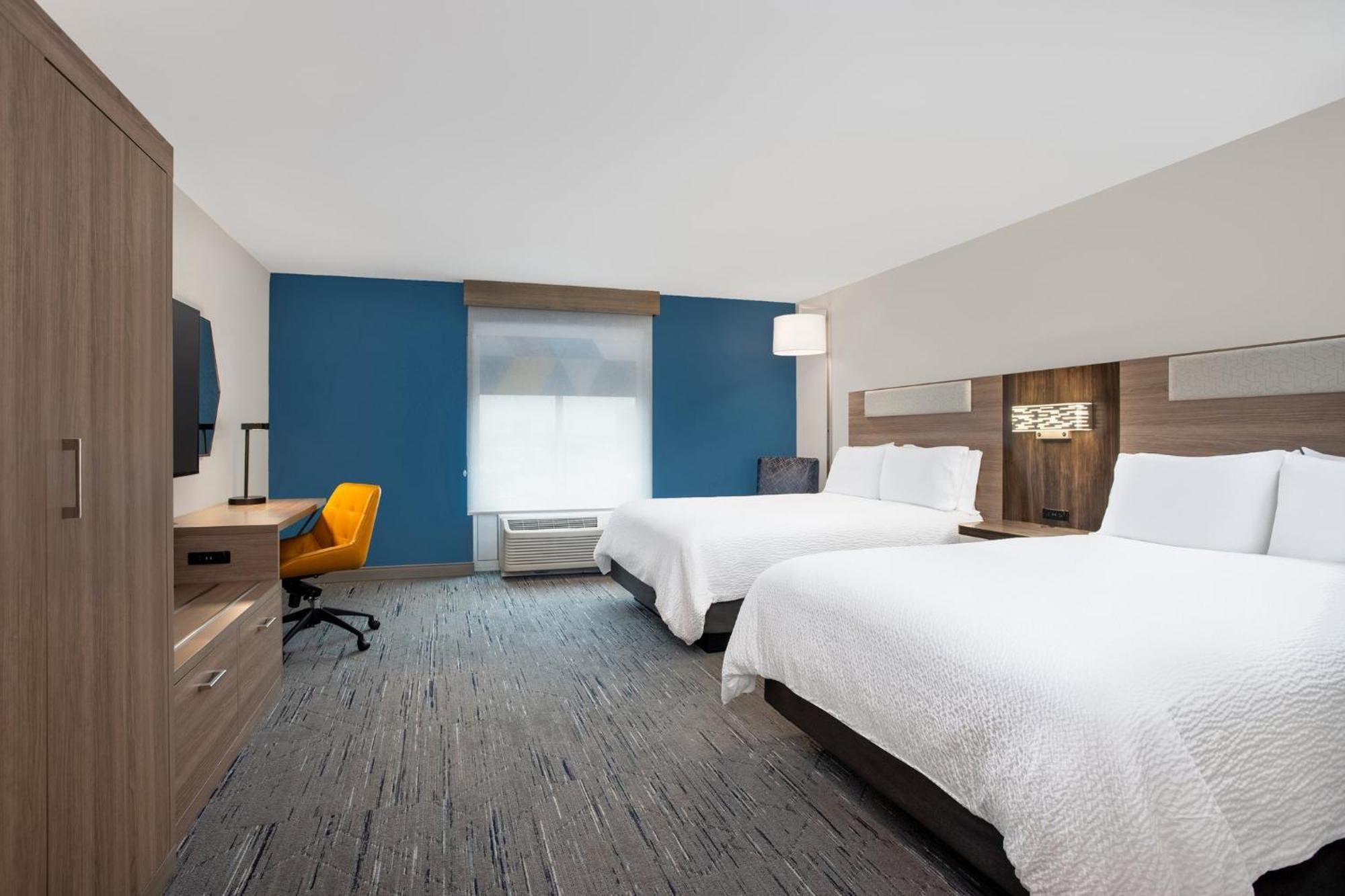 Holiday Inn Express Hotel & Suites Terre Haute By Ihg מראה חיצוני תמונה