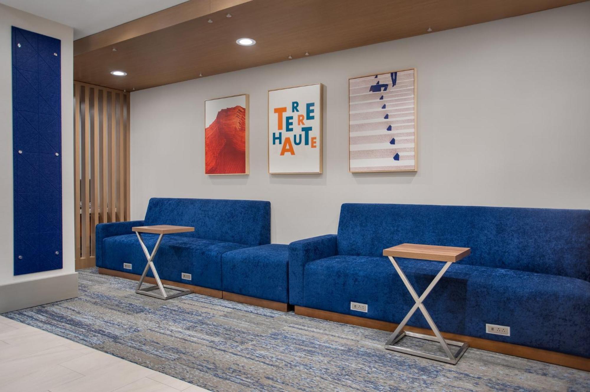 Holiday Inn Express Hotel & Suites Terre Haute By Ihg מראה חיצוני תמונה
